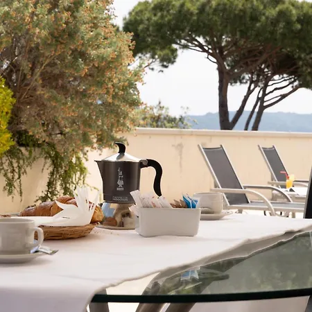 Verdeluna Aparthotel Marina di Pietrasanta Exterior photo